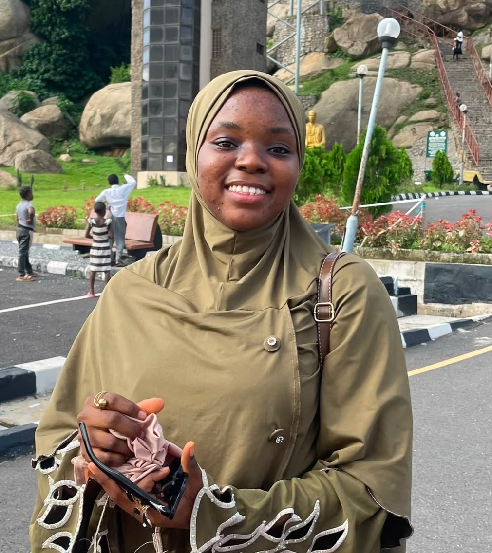 Mustapha Fauziah Aduke, Procurement Assistant